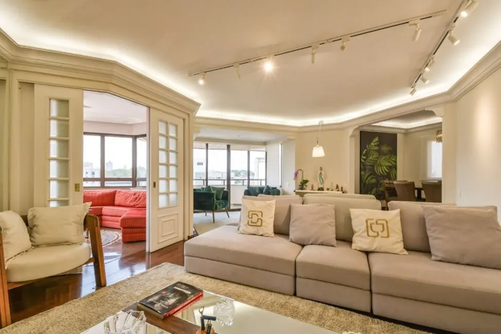 Apartamento com 4 quartos à venda, 227m2 em Moema, São Paulo - SP - imagem 2 Foto 2 de Apartamento com 4 quartos à venda, 227m2 em Moema, São Paulo - SP