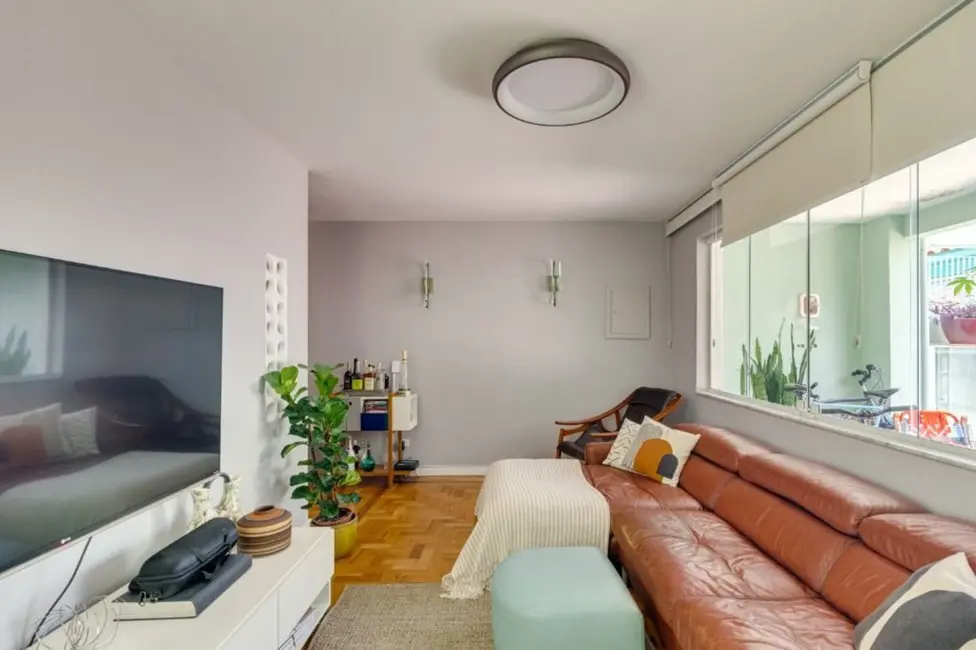 Casa com 4 quartos à venda, 250m2 em Vila Mariana, São Paulo - SP - imagem 3 Foto 3 de Casa com 4 quartos à venda, 250m2 em Vila Mariana, São Paulo - SP