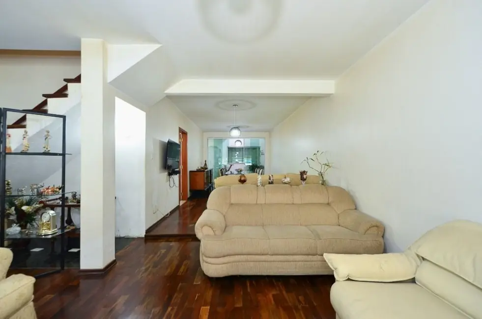 Foto 1 de Casa com 3 quartos à venda, 350m2 em Jardim Textil, São Paulo - SP