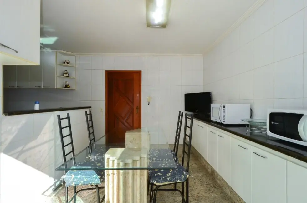 Foto 9 de Casa com 3 quartos à venda, 350m2 em Jardim Textil, São Paulo - SP