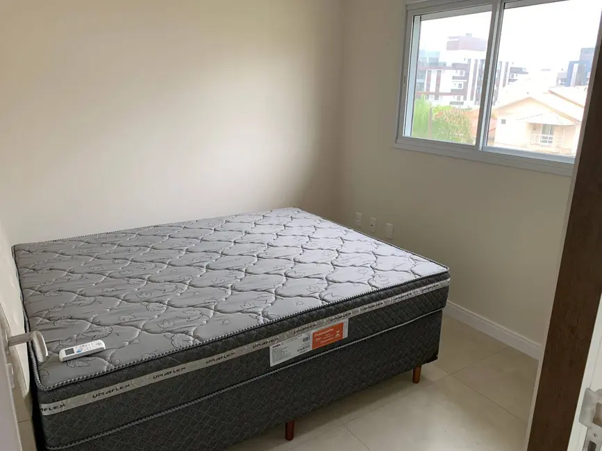 Foto 8 de Apartamento com 3 quartos à venda, 76m2 em Governador Celso Ramos - SC