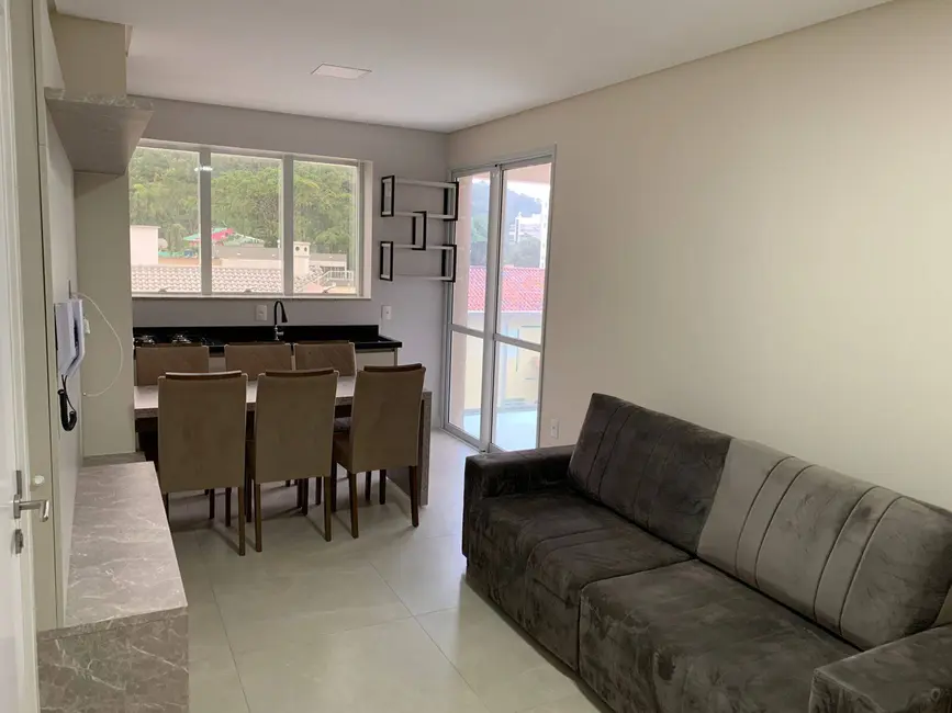 Foto 2 de Apartamento com 3 quartos à venda, 76m2 em Governador Celso Ramos - SC