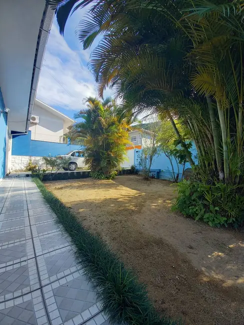 Foto 6 de Casa com 5 quartos à venda, 276m2 em Governador Celso Ramos - SC