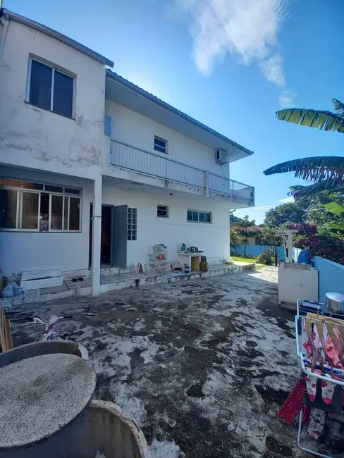 Foto 7 de Casa com 5 quartos à venda, 276m2 em Governador Celso Ramos - SC
