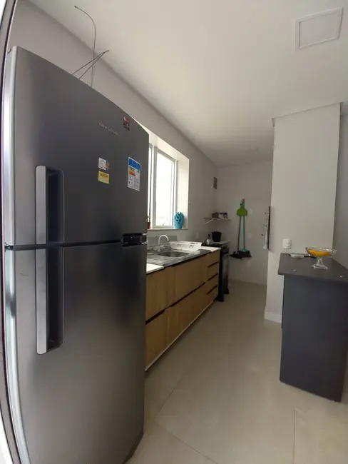 Foto 4 de Apartamento com 3 quartos à venda, 73m2 em Governador Celso Ramos - SC