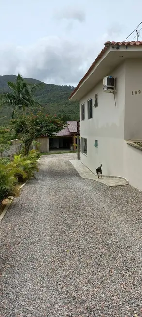 Foto 2 de Casa com 3 quartos à venda, 570m2 em Governador Celso Ramos - SC