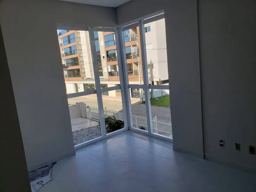 Foto 7 de Apartamento com 2 quartos à venda, 65m2 em Governador Celso Ramos - SC