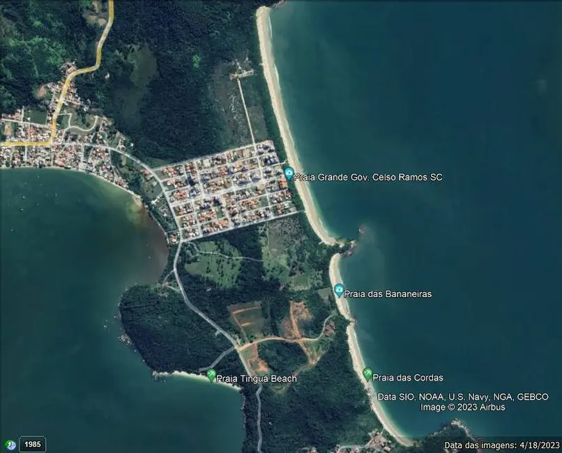 Foto 6 de Apartamento com 3 quartos à venda, 83m2 em Governador Celso Ramos - SC