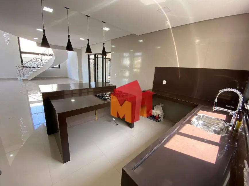 Casa de Condomínio com 5 quartos à venda, 450m2 em Loteamento Residencial Jardim Villagio, Americana - SP - imagem 7 Foto 7 de Casa de Condomínio com 5 quartos à venda, 450m2 em Loteamento Residencial Jardim Villagio, Americana - SP