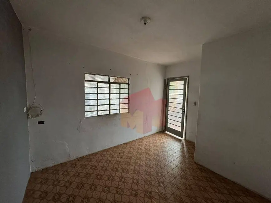 Casa com 3 quartos à venda, 300m2 em Jardim Thelja, Americana - SP - imagem 3 Foto 3 de Casa com 3 quartos à venda, 300m2 em Jardim Thelja, Americana - SP