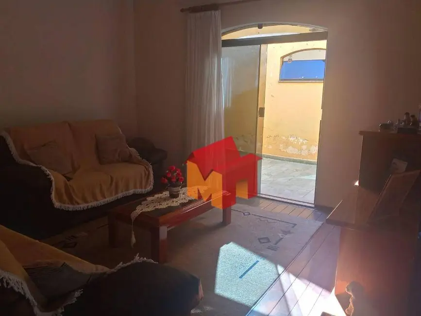 Casa com 4 quartos à venda, 300m2 em Jardim Santa Rosa, Nova Odessa - SP - imagem 9 Foto 9 de Casa com 4 quartos à venda, 300m2 em Jardim Santa Rosa, Nova Odessa - SP