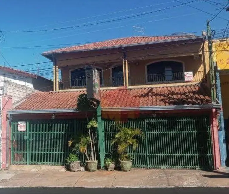 Foto 1 de Casa com 4 quartos à venda, 300m2 em Jardim Santa Rosa, Nova Odessa - SP