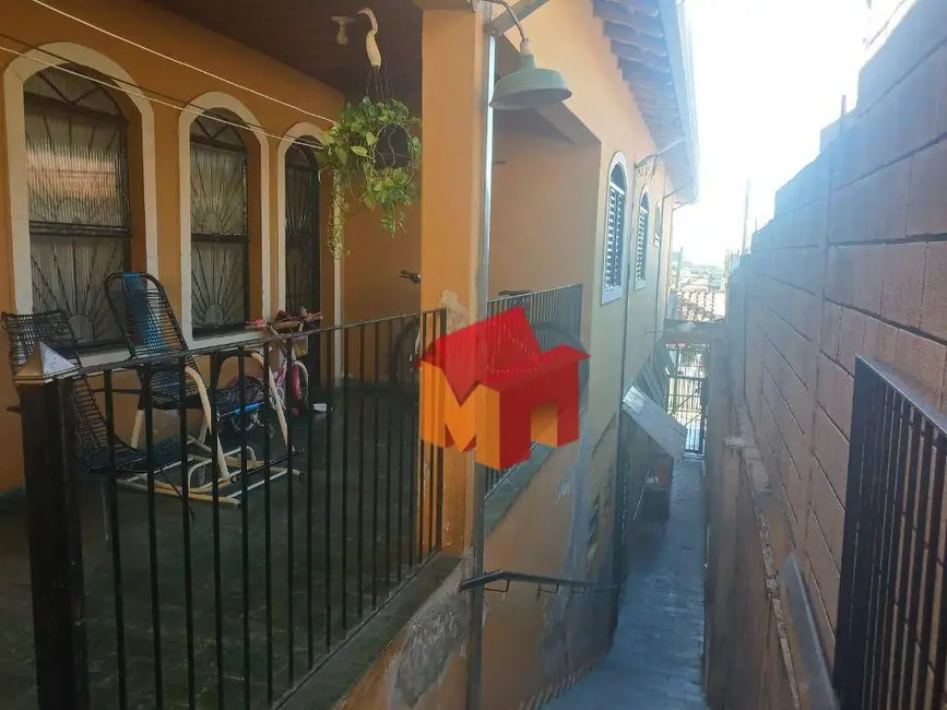 Casa com 4 quartos à venda, 300m2 em Jardim Santa Rosa, Nova Odessa - SP - imagem 5 Foto 5 de Casa com 4 quartos à venda, 300m2 em Jardim Santa Rosa, Nova Odessa - SP