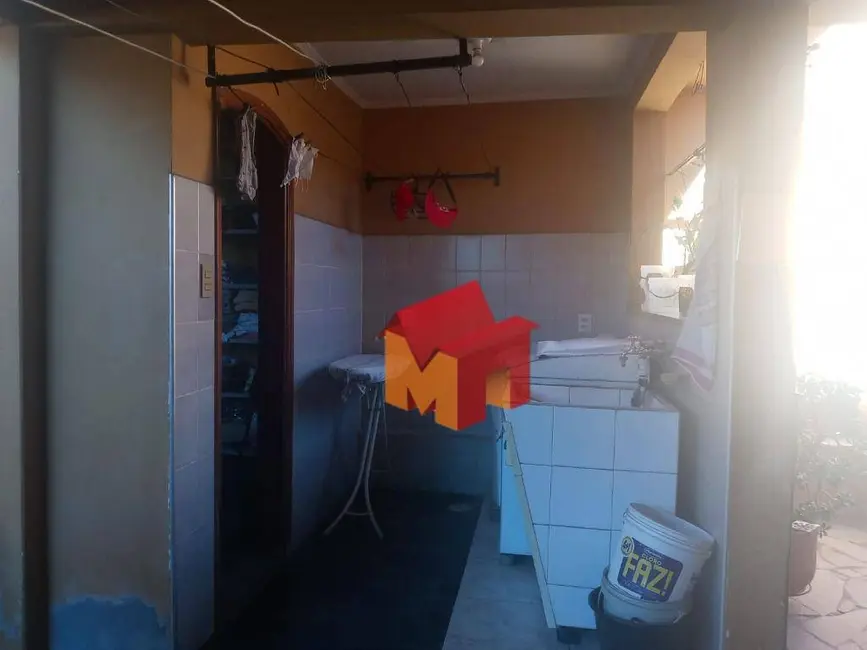 Casa com 4 quartos à venda, 300m2 em Jardim Santa Rosa, Nova Odessa - SP - imagem 7 Foto 7 de Casa com 4 quartos à venda, 300m2 em Jardim Santa Rosa, Nova Odessa - SP