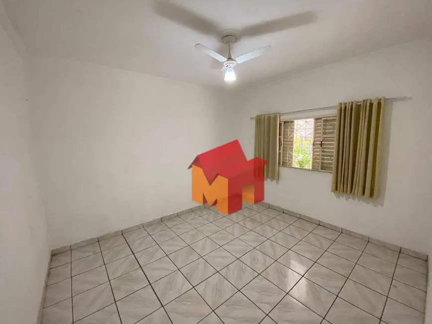 Casa com 2 quartos para alugar, 231m2 em Nova Americana, Americana - SP - imagem 6 Foto 6 de Casa com 2 quartos para alugar, 231m2 em Nova Americana, Americana - SP