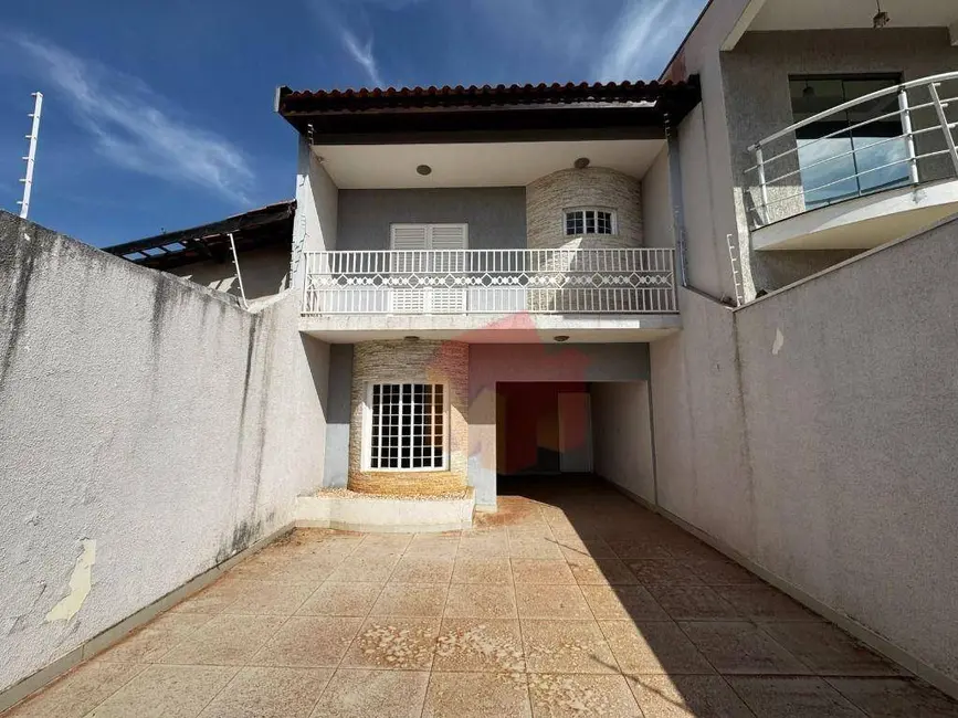 Foto 2 de Casa com 3 quartos à venda, 226m2 em Parque Residencial Jaguari, Americana - SP