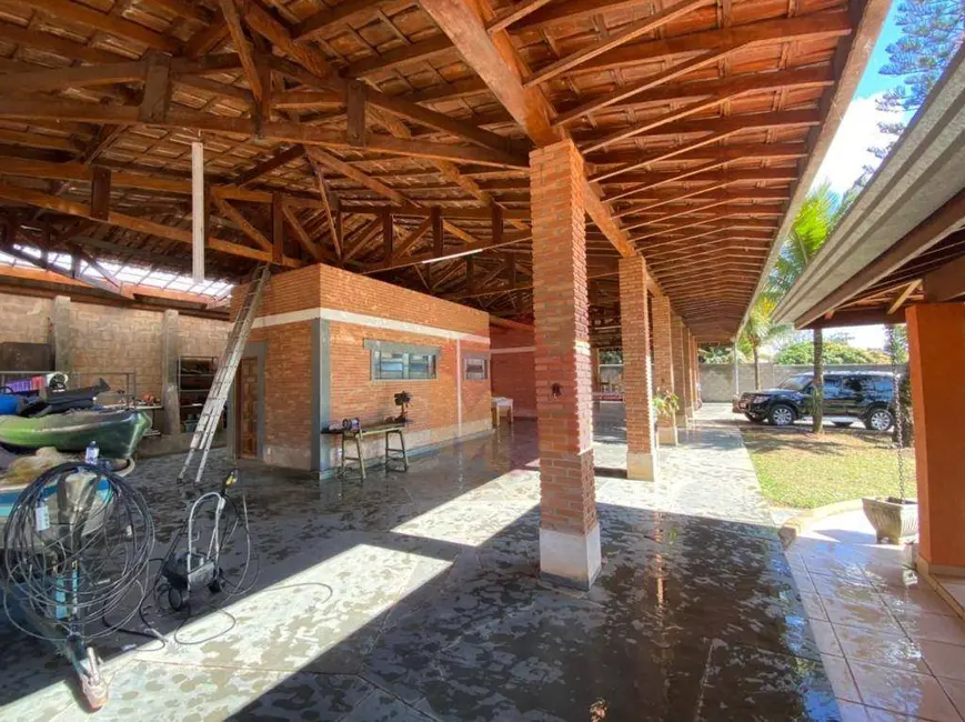 Chácara com 4 quartos à venda, 1800m2 em Balneário Riviera, Americana - SP - imagem 9 Foto 9 de Chácara com 4 quartos à venda, 1800m2 em Balneário Riviera, Americana - SP