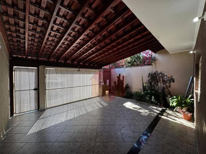 Foto 2 de Casa com 3 quartos à venda, 210m2 em Parque Novo Mundo, Americana - SP