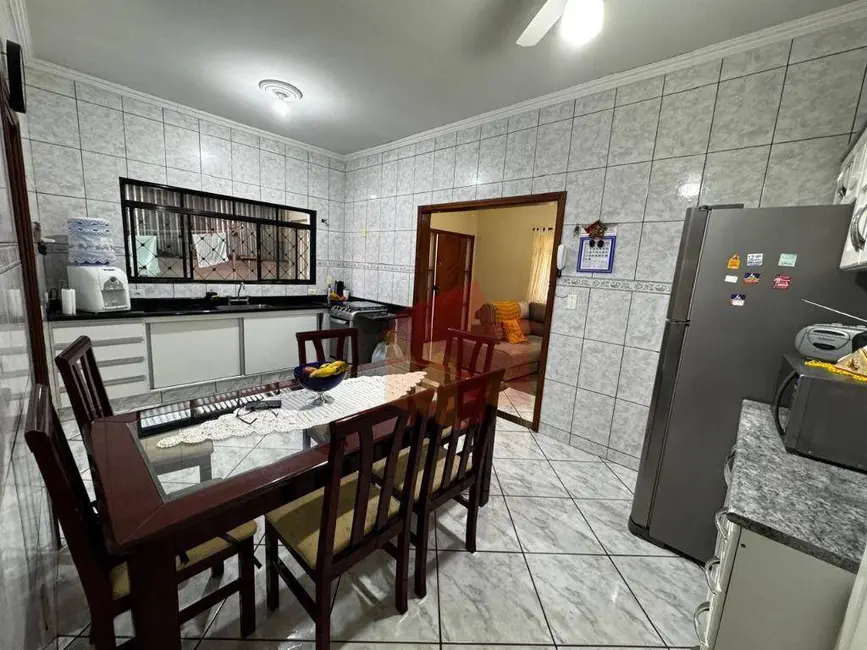 Foto 7 de Casa com 3 quartos à venda, 210m2 em Parque Novo Mundo, Americana - SP