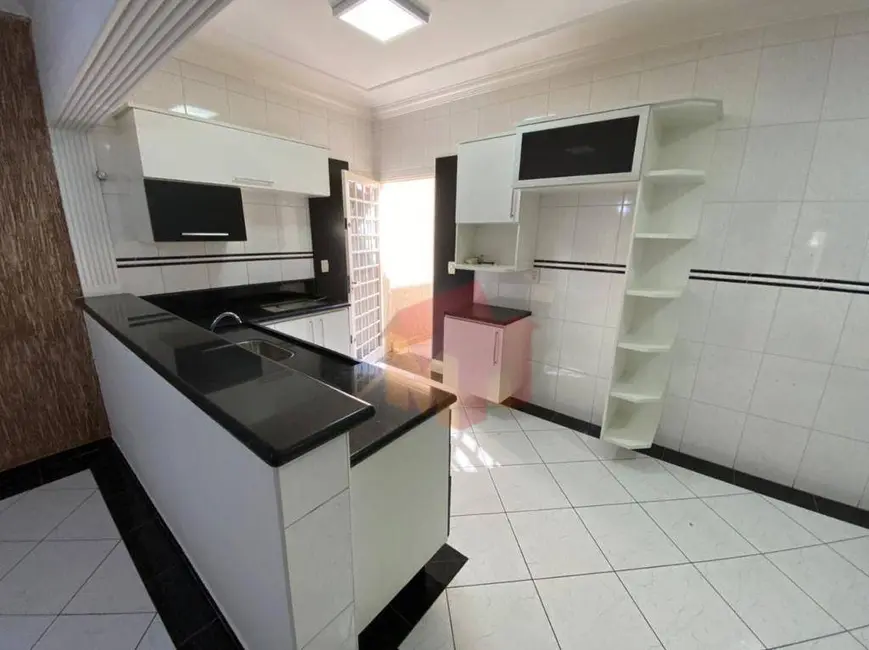 Foto 4 de Casa com 3 quartos à venda, 150m2 em Parque Nova Carioba, Americana - SP