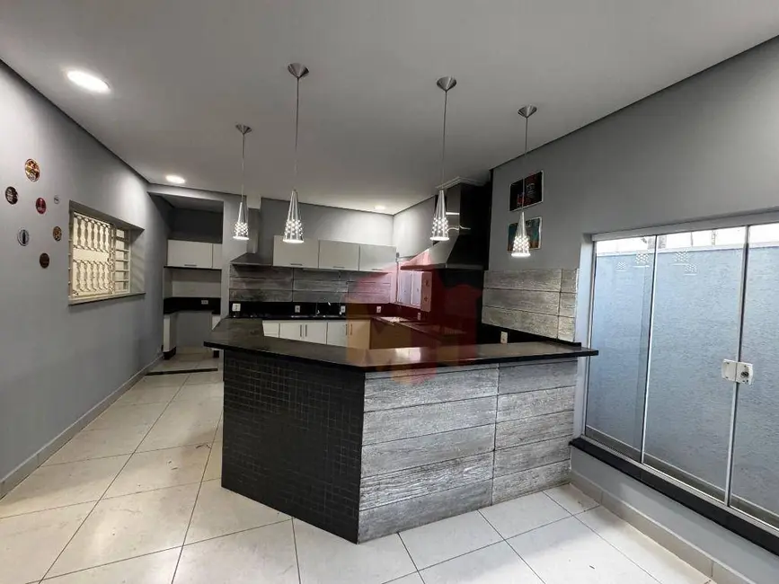 Casa com 4 quartos à venda e para alugar, 312m2 em Jardim Ipiranga, Americana - SP - imagem 8 Foto 8 de Casa com 4 quartos à venda e para alugar, 312m2 em Jardim Ipiranga, Americana - SP