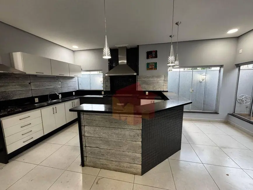 Casa com 4 quartos à venda e para alugar, 312m2 em Jardim Ipiranga, Americana - SP - imagem 6 Foto 6 de Casa com 4 quartos à venda e para alugar, 312m2 em Jardim Ipiranga, Americana - SP