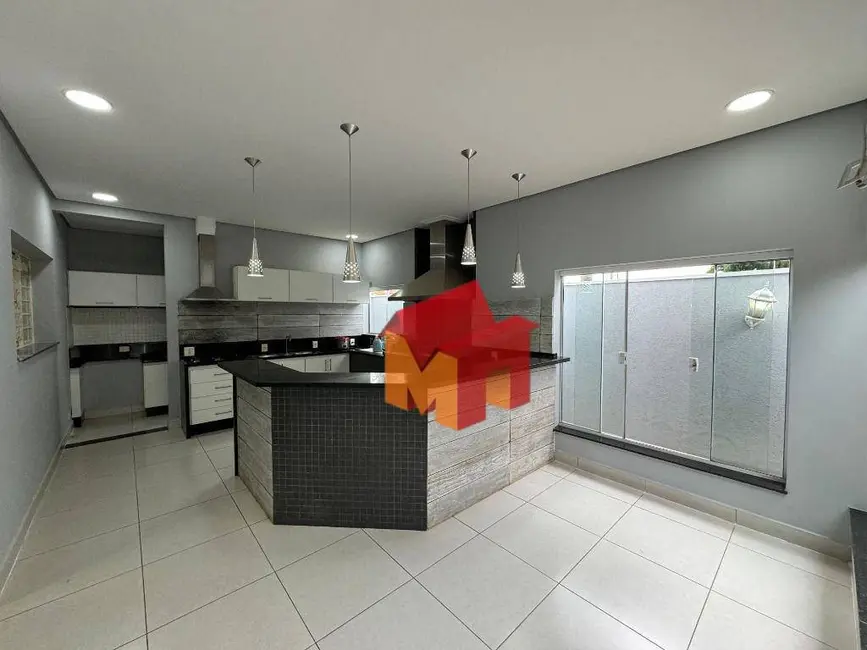 Foto 1 de Casa com 4 quartos à venda, 312m2 em Jardim Ipiranga, Americana - SP