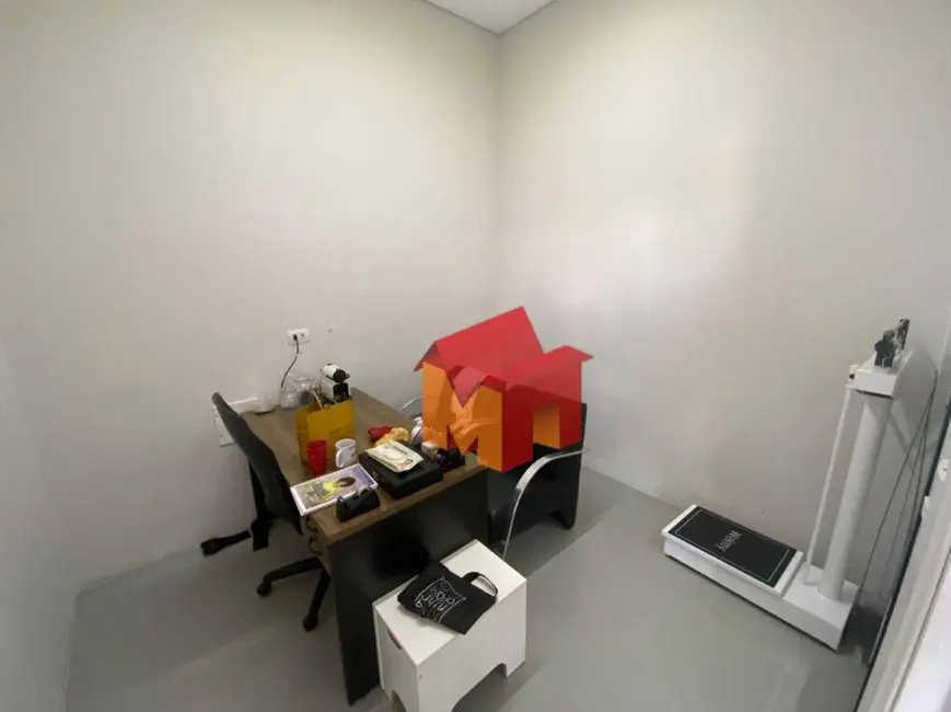 Foto 3 de Sala Comercial à venda, 300m2 em Residencial Vale das Nogueiras, Americana - SP