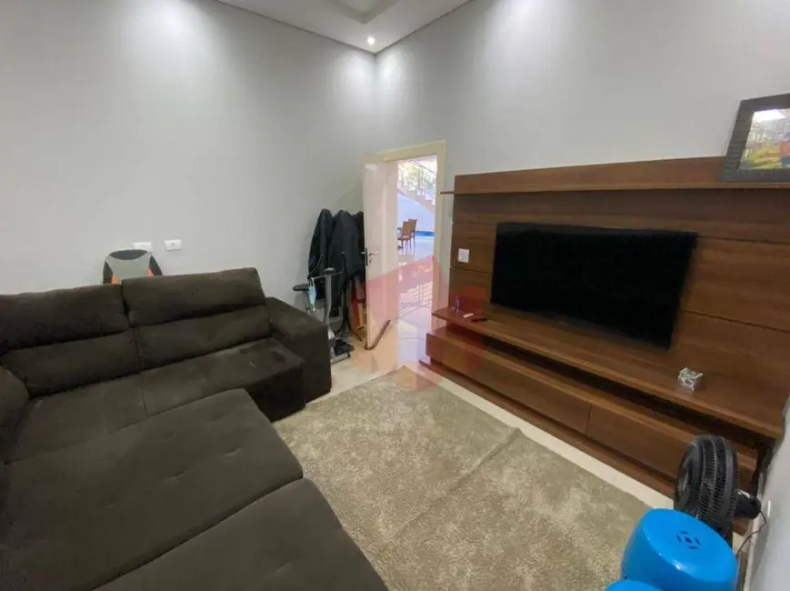 Casa de Condomínio com 3 quartos à venda, 430m2 em Loteamento Residencial Jardim dos Ipês Amarelos, Americana - SP - imagem 7 Foto 7 de Casa de Condomínio com 3 quartos à venda, 430m2 em Loteamento Residencial Jardim dos Ipês Amarelos, Americana - SP