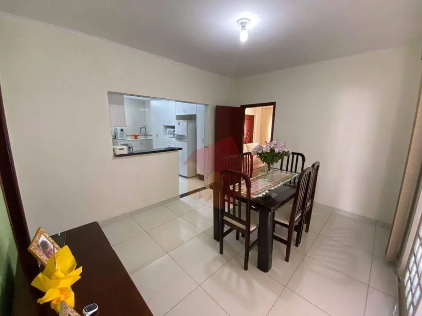 Foto 5 de Casa com 3 quartos à venda, 348m2 em Americana - SP