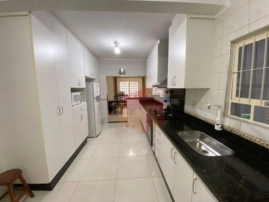 Foto 7 de Casa com 3 quartos à venda, 348m2 em Americana - SP