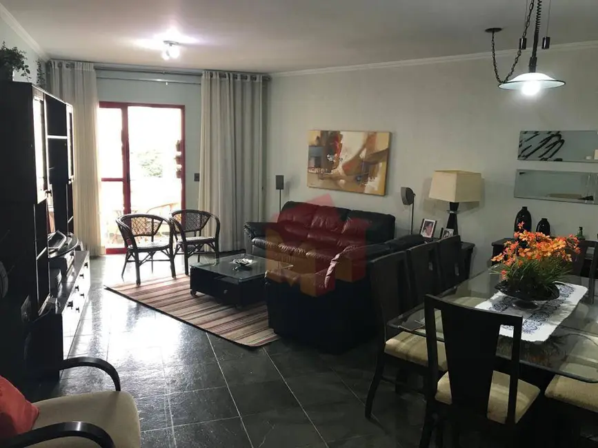 Apartamento com 4 quartos à venda, 147m2 em Vila Itapura, Campinas - SP - imagem 1 Foto 1 de Apartamento com 4 quartos à venda, 147m2 em Vila Itapura, Campinas - SP