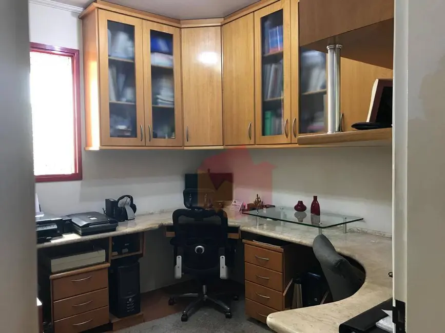 Apartamento com 4 quartos à venda, 147m2 em Vila Itapura, Campinas - SP - imagem 2 Foto 2 de Apartamento com 4 quartos à venda, 147m2 em Vila Itapura, Campinas - SP
