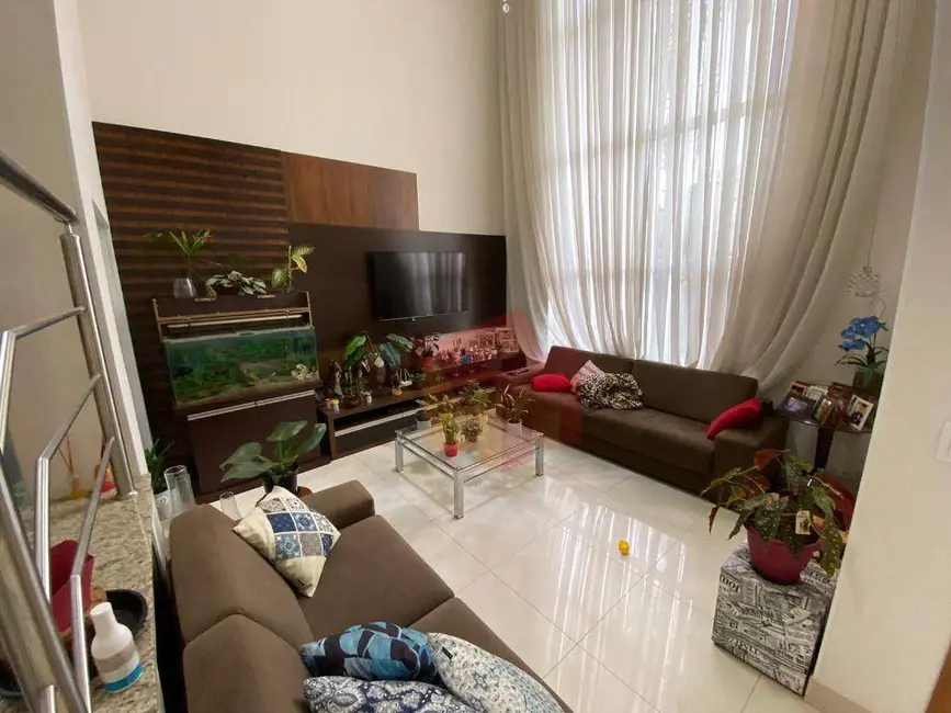 Foto 1 de Casa com 4 quartos à venda, 300m2 em Jardim Terramérica I, Americana - SP