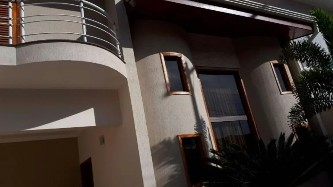 Foto 3 de Casa com 3 quartos à venda, 300m2 em Parque Residencial Nardini, Americana - SP