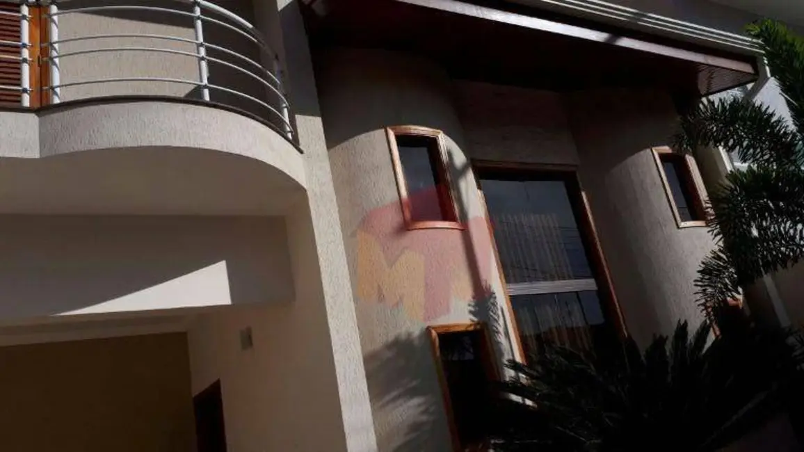 Foto 3 de Casa com 3 quartos à venda, 300m2 em Parque Residencial Nardini, Americana - SP
