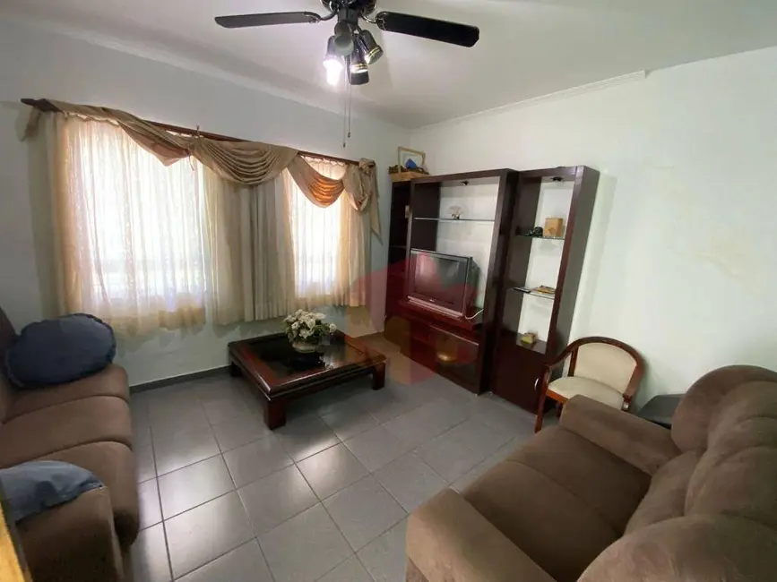 Casa com 4 quartos à venda, 500m2 em Parque Dom Pedro II, Americana - SP - imagem 8 Foto 8 de Casa com 4 quartos à venda, 500m2 em Parque Dom Pedro II, Americana - SP