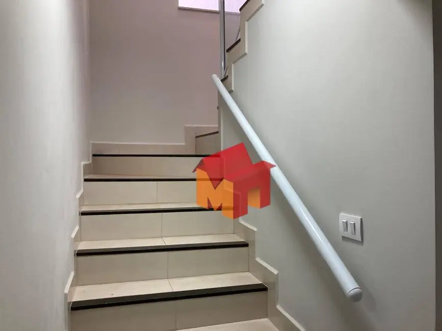 Sobrado com 4 quartos à venda, 343m2 em Vila Nossa Senhora de Fátima, Americana - SP - imagem 7 Foto 7 de Sobrado com 4 quartos à venda, 343m2 em Vila Nossa Senhora de Fátima, Americana - SP