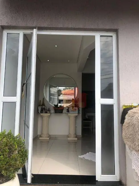 Foto 8 de Casa com 3 quartos à venda, 180m2 em Jardim Santana, Americana - SP