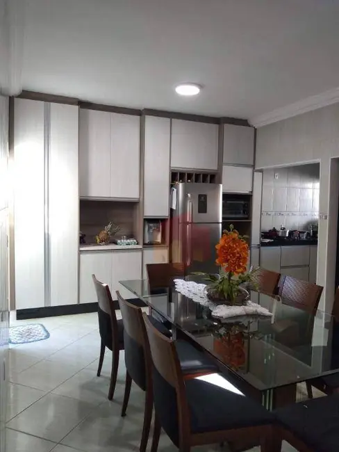 Foto 1 de Casa com 2 quartos à venda, 150m2 em Jardim Bertoni, Americana - SP