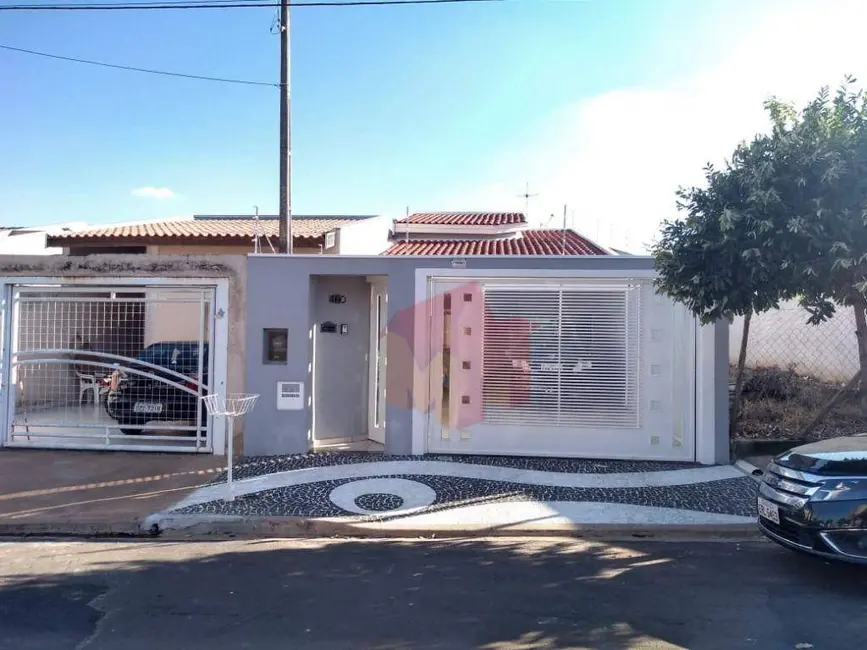 Foto 2 de Casa com 2 quartos à venda, 150m2 em Jardim Bertoni, Americana - SP