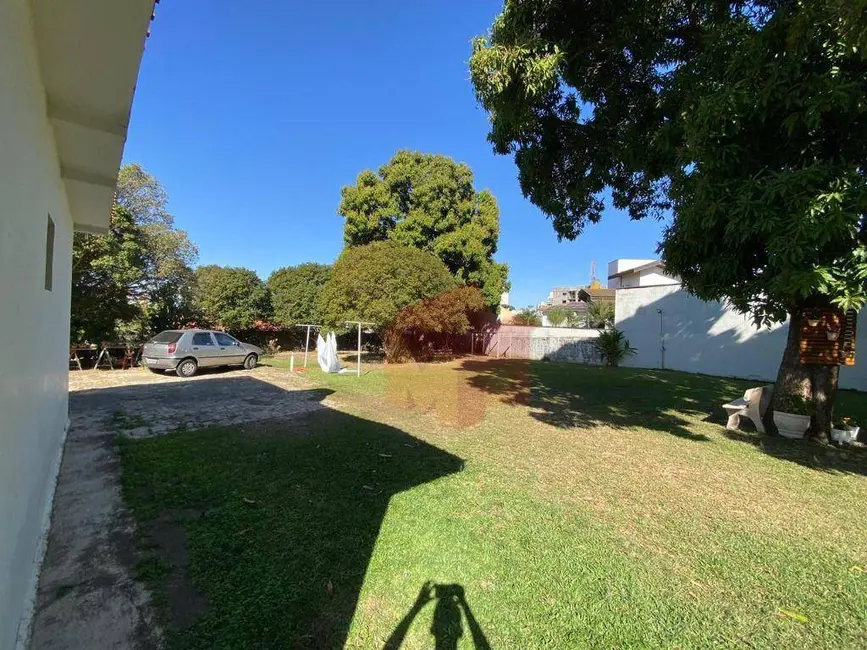 Casa com 5 quartos à venda, 1584m2 em Jardim São Domingos, Americana - SP - imagem 1 Foto 1 de Casa com 5 quartos à venda, 1584m2 em Jardim São Domingos, Americana - SP