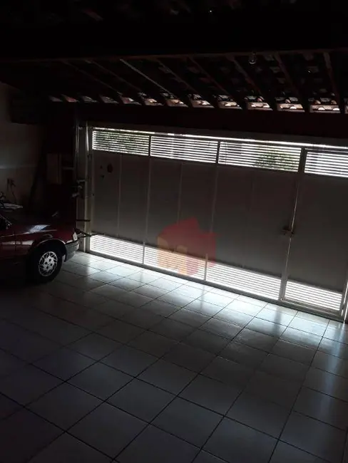 Foto 2 de Casa com 3 quartos à venda, 150m2 em Parque Nova Carioba, Americana - SP