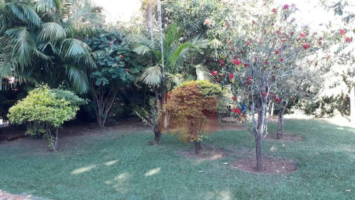 Chácara com 2 quartos à venda, 1000m2 em Parque Residencial Tancredi, Americana - SP - imagem 4 Foto 4 de Chácara com 2 quartos à venda, 1000m2 em Parque Residencial Tancredi, Americana - SP