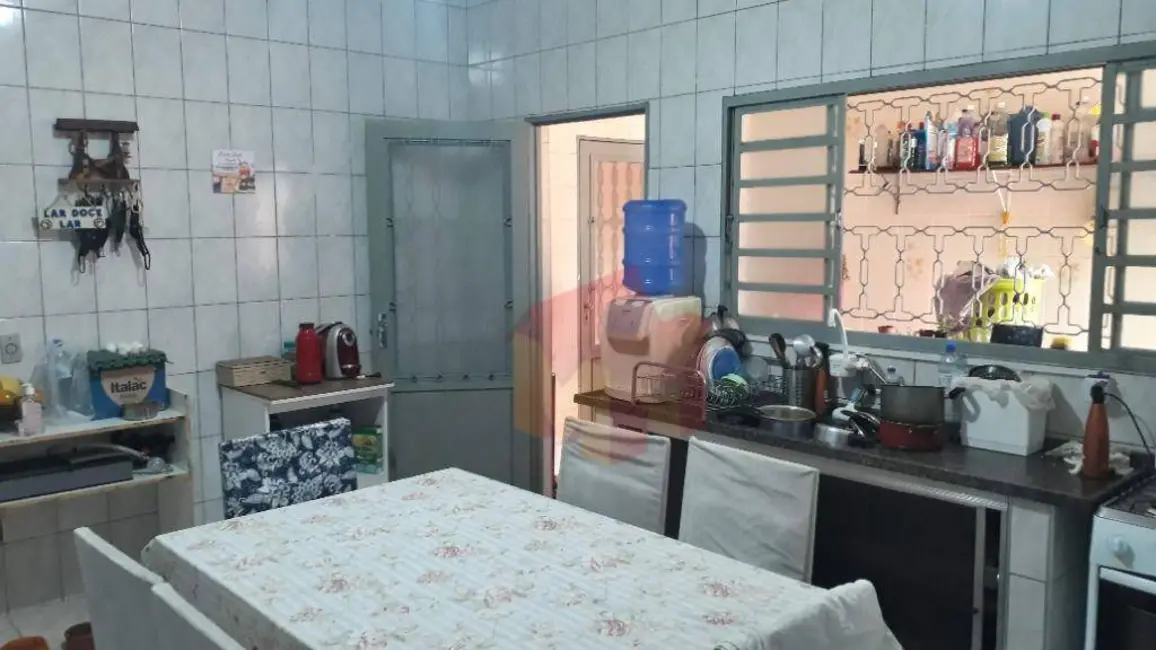 Foto 1 de Casa com 2 quartos à venda, 180m2 em Santa Cruz, Americana - SP