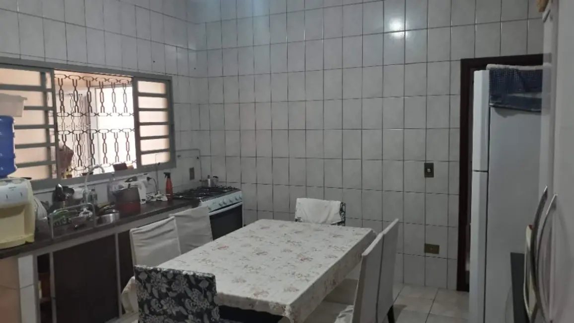 Foto 5 de Casa com 2 quartos à venda, 180m2 em Santa Cruz, Americana - SP