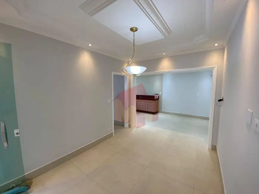 Foto 9 de Sobrado com 3 quartos à venda, 300m2 em Jardim Guanabara, Americana - SP