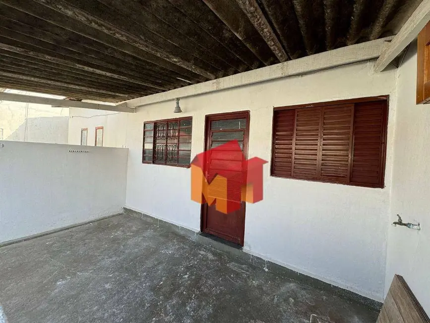 Foto 2 de Casa com 2 quartos para alugar, 100m2 em Vila Santa Catarina, Americana - SP