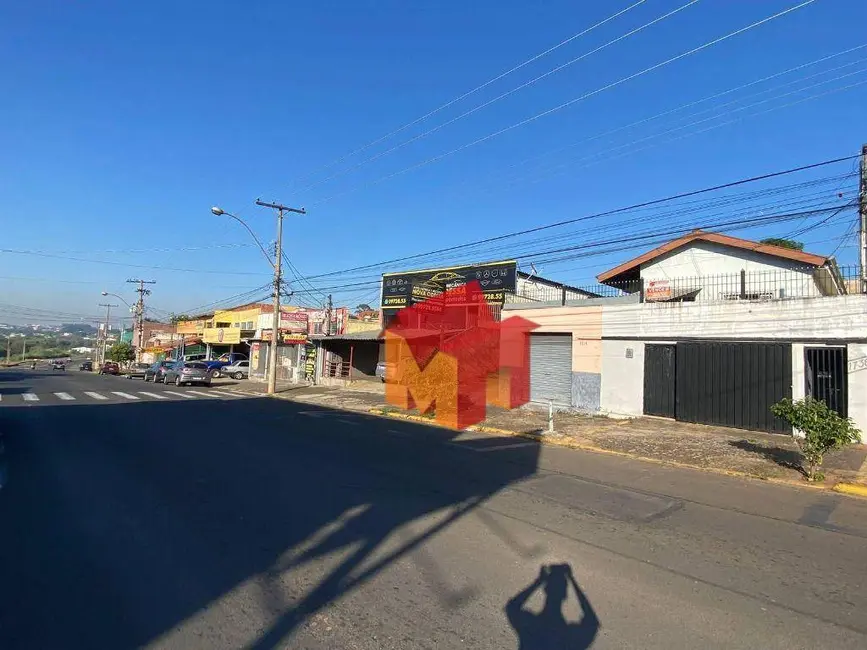 Foto 3 de Casa com 5 quartos à venda, 310m2 em Jardim Santa Rosa, Nova Odessa - SP