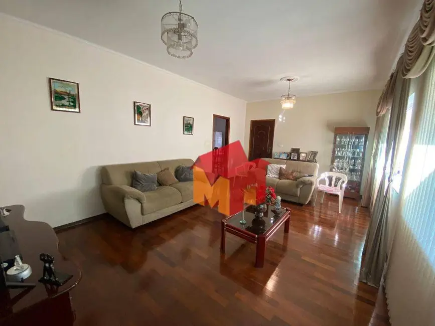 Foto 2 de Casa com 3 quartos à venda, 520m2 em Vila Santa Catarina, Americana - SP